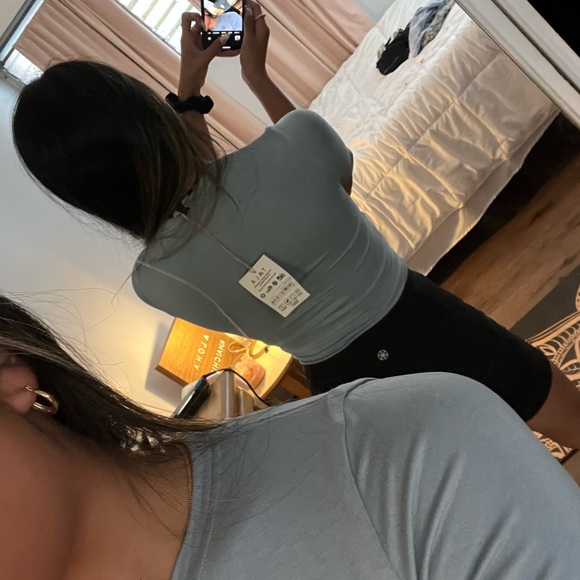 New TALA work out top - Picture 3 of 4